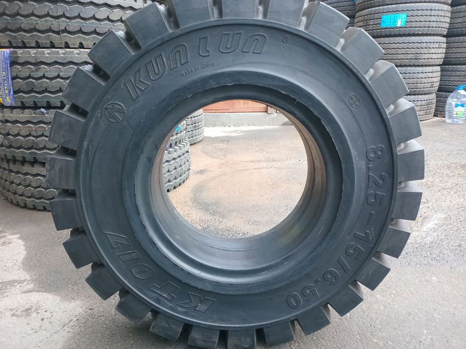 Шина размер 5.00-8 Solid KUNLUN