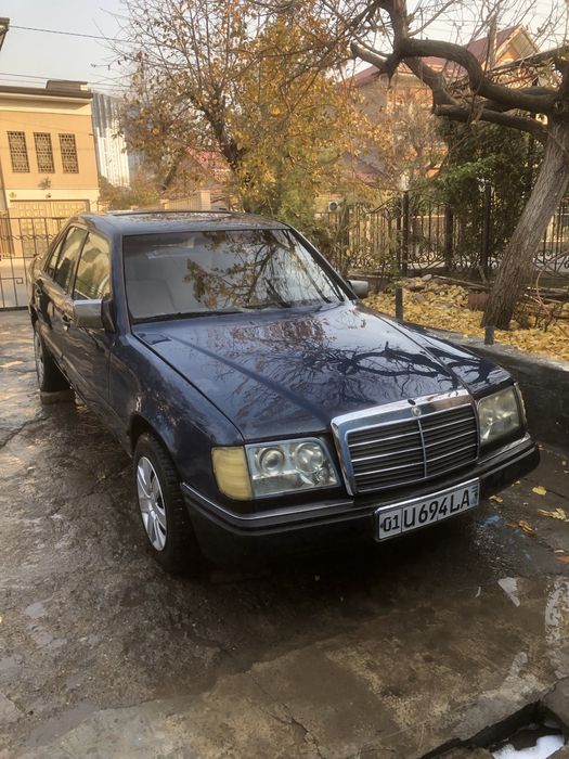 Mercedes-Benz W124 | 1985 г. | Механика | Газ (метан) двигатель М 102