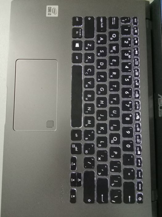 Ноутбук ASUS VivoBook цену предлогайте