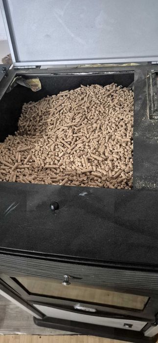 Vand Soba electrica pe peleti