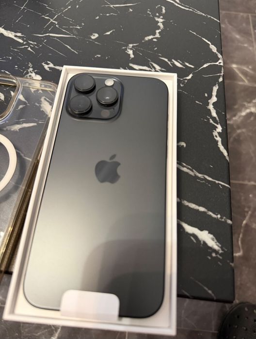 iPhone 16 Pro Max impecabil