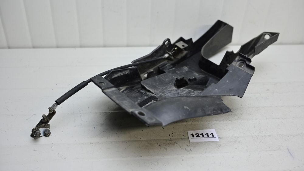 Undertail Plastic Roata Spate Incuietoare Sa Yamaha FZ6 2004 - 2009