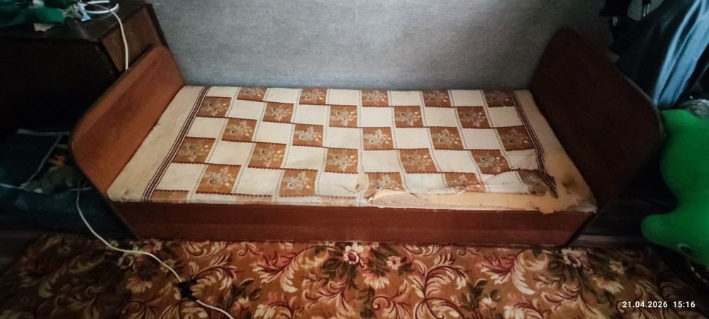 Продам диван хорошее состояние