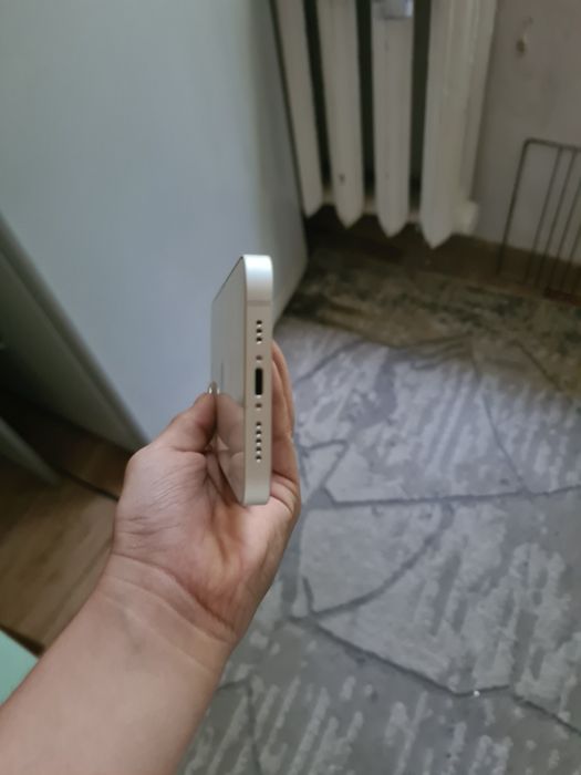 Iphone 13 128гб.