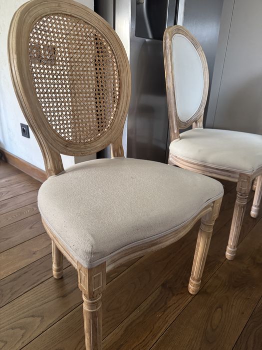 Столове от масив