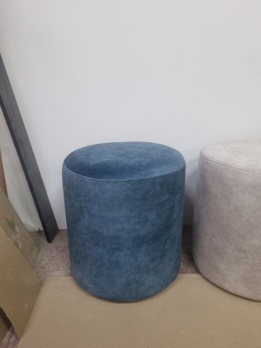 Продам пуфики. Новые