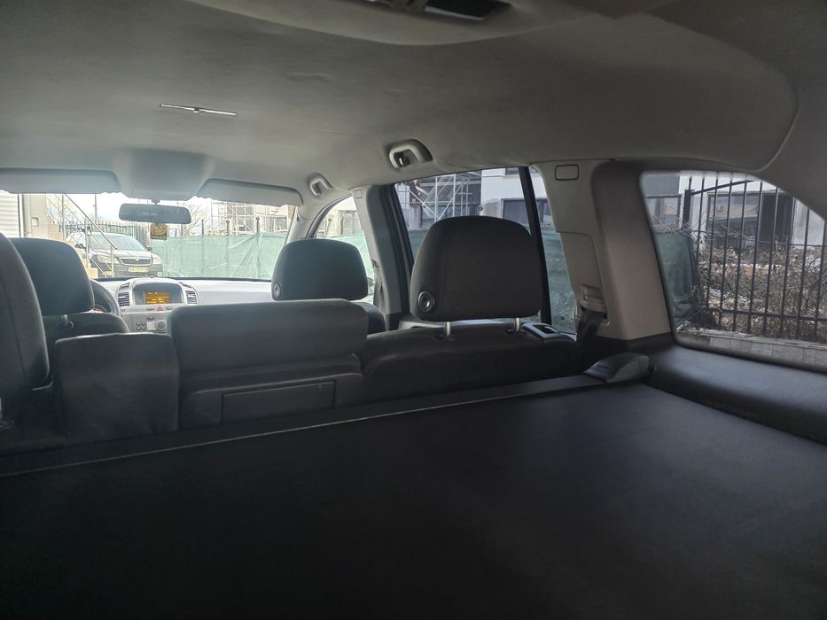 Продавам Опел Зафира 1.9 120