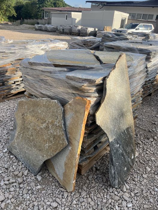 Piatra de munte - livrare + montaj la cerere