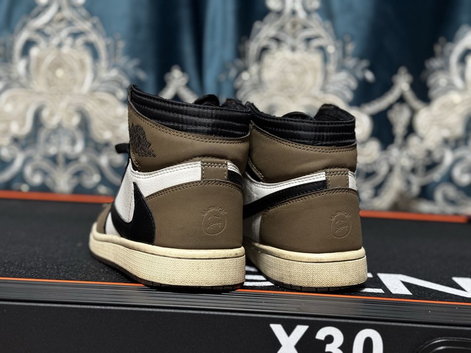 NIKE AIR JORDAN в 40-м размере!!!