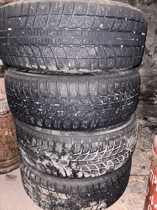 Продам шины липучка 205/65 р 15