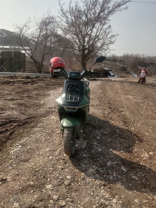 продам мопед танк про