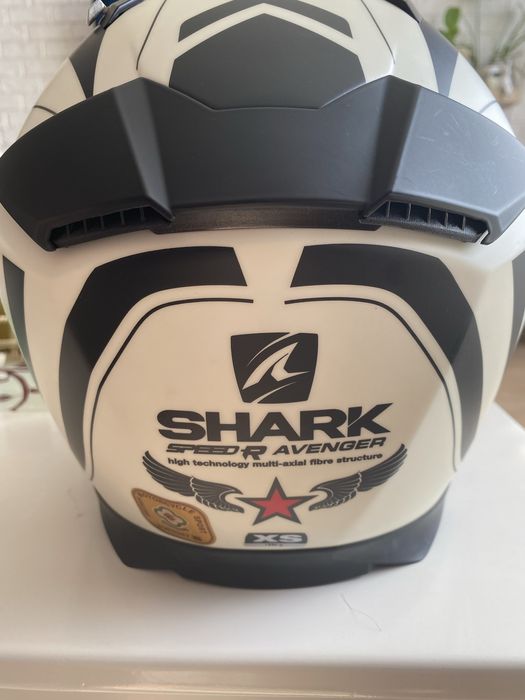 Каска Shark Speed R Avenger