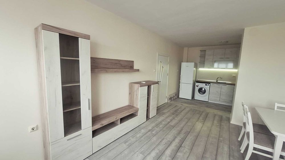 Дава се под наем Двустаен апартамент в Варна, Окръжна болница - 65 кв.м за 510 € - Снимка #2