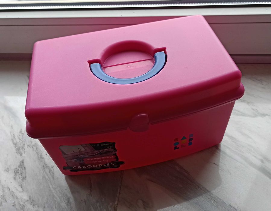 Caboodles кутия за гримове или бижута