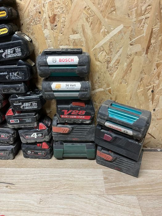 Baterii dewalt hilti makita bosch