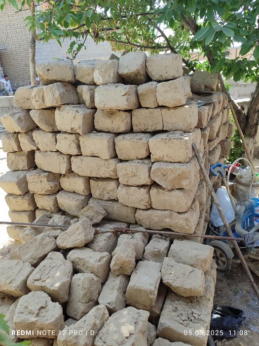 Hom giwt kotta kotta b/u 300 tacha tekinga