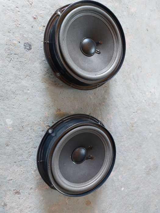 Set 2 boxe / difuzoare originale VW PASSAT B5 B5.5 Golf 4 Polo Ibiza