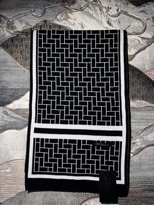 Продам мужской шарф