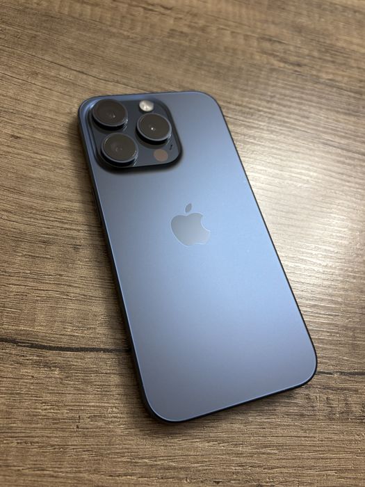 Iphone 15 pro 256GB blue titanium