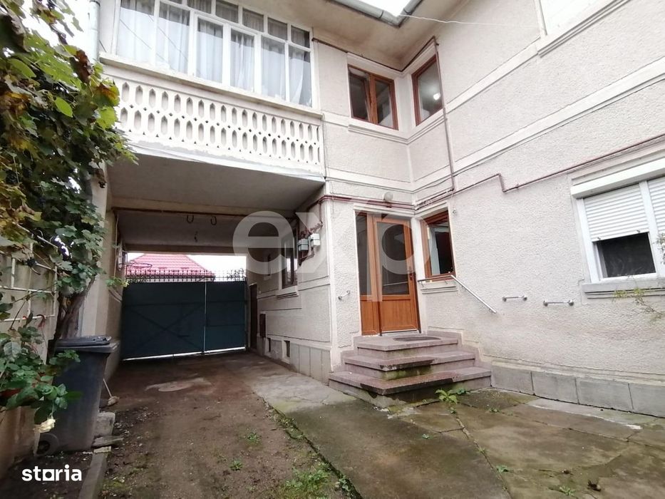 Casa de vanzare – Fagaras 110 mp ,curte comuna!