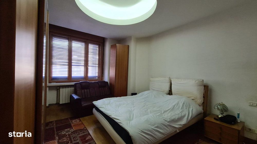 3 camere Mosilor- Armeneasca