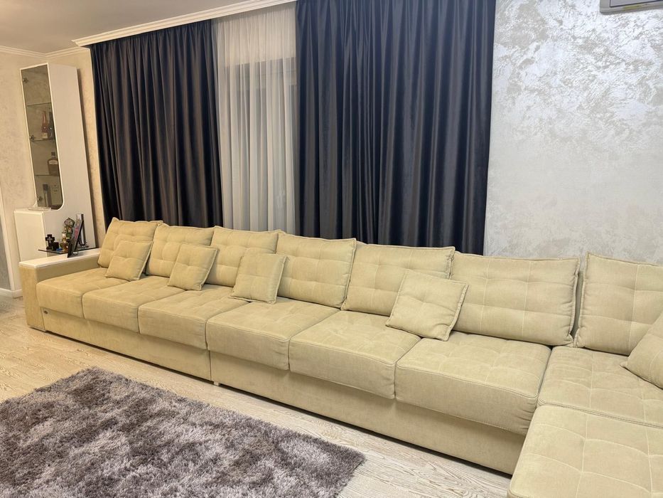 Canapea colțar XXL extensibilă – 5,10 m x 2,50 m