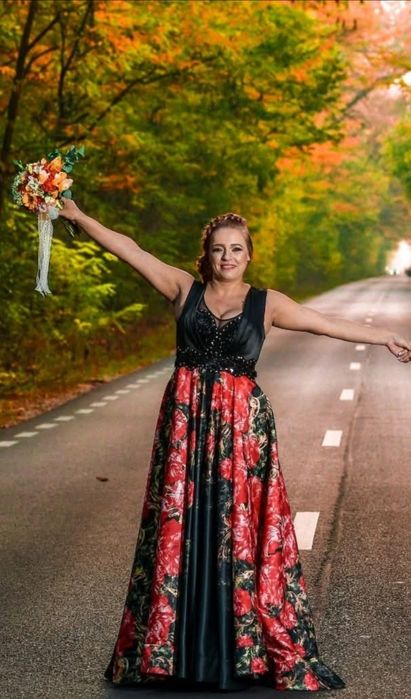 Rochie nasa deosebită