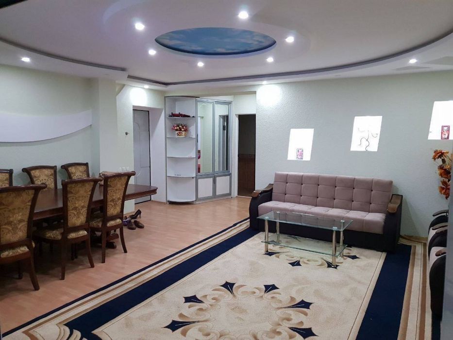 Продается 3х ком 80м2 Ц-2 Алайский рынок