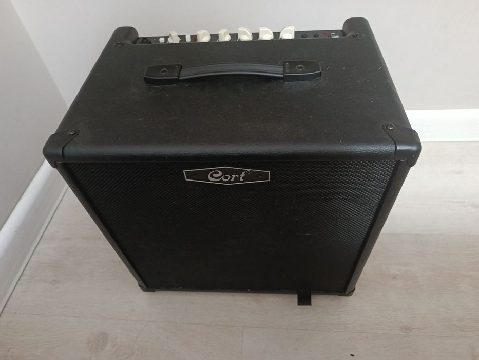 Cort CM40B Black