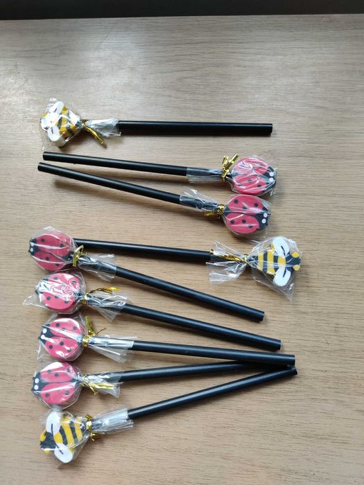 Продавам Моливи ученически - последни 15 броя