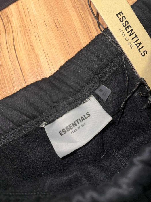 НОВ essentials reflective tracksuit екип