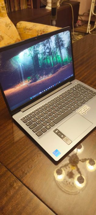 лаптоп Lenovo IdeaPad 3 15" Ultraslim Gen 7
