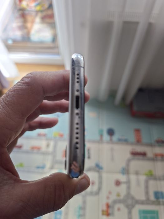 Vand iphone 11 pro,64gb