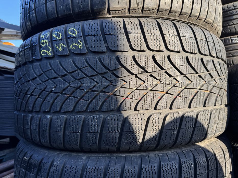 Anvelope 295/40/20 Dunlop