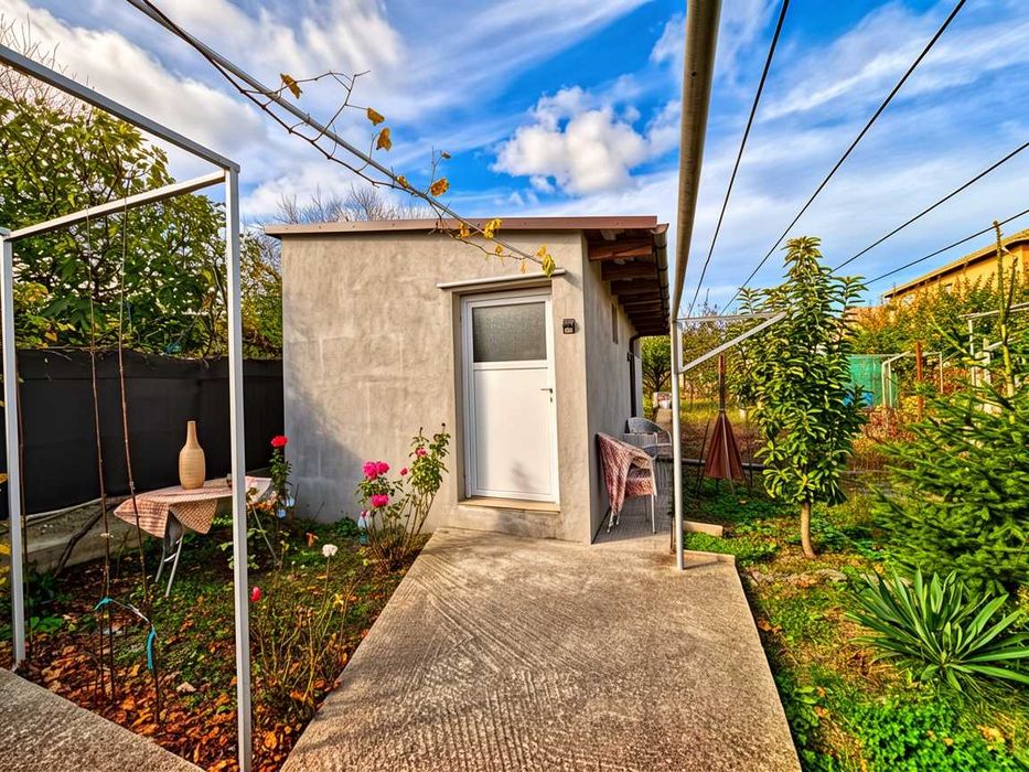 OVIDIU - Casa Cocheta Amplasata Central Langa Primarie- 125.000 Eur Comision 0!