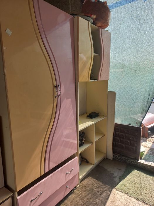 Шкаф продам.    .