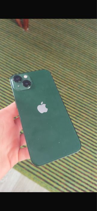 Обменяю айфон 13