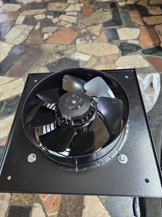 Вентилятор осевой. ВЕНТС ОВ 2Е 200.