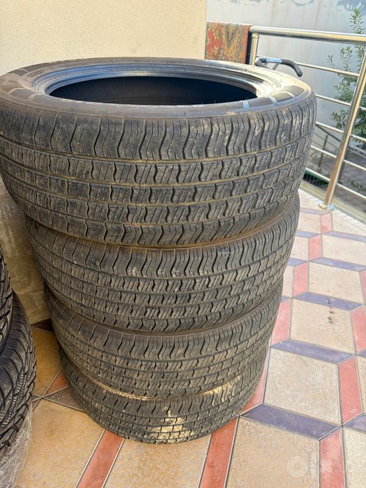New max balon 235/55 R 19 sotiladi srochno