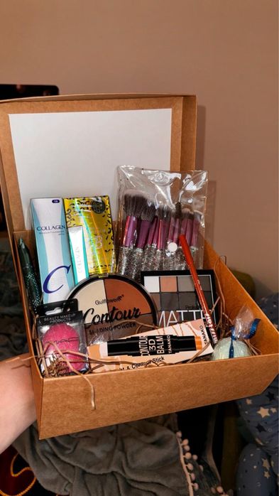 Косметика,Подарочные наборы