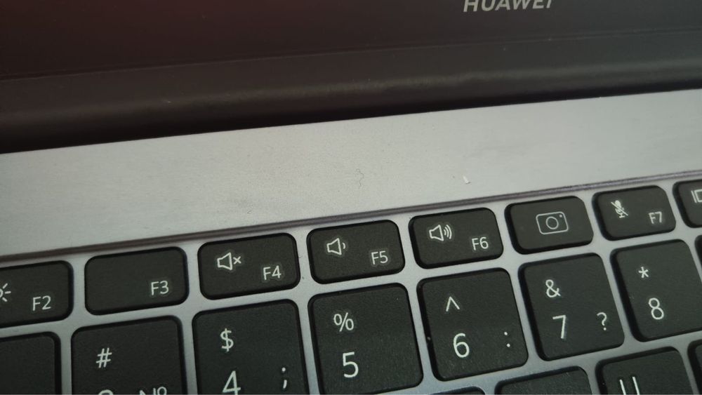 Продам ноутбук Huawei matebook d15