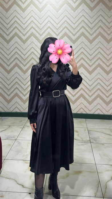 Продам нарядные платья