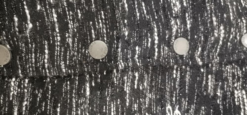 Guess дамско якенце