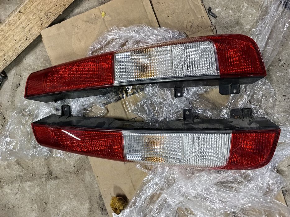 Задние фонари Мерседес viano vito оригинал с Европы