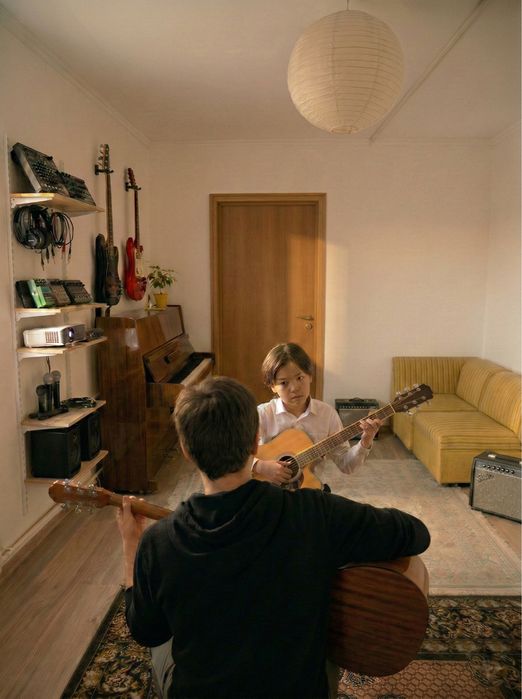 Обучение гитара / фортепиано / вокал