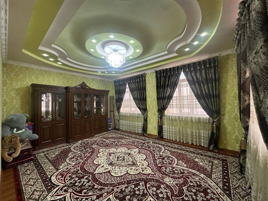 Продаётся дом (хавли) в районе Поворот.