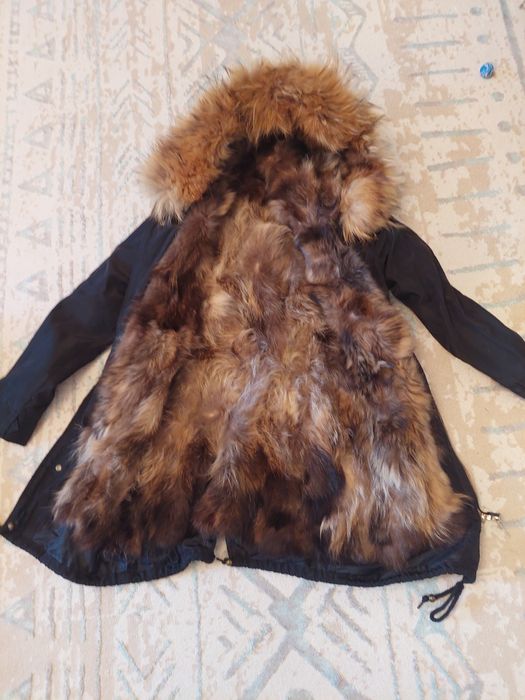 Продам женскую парку