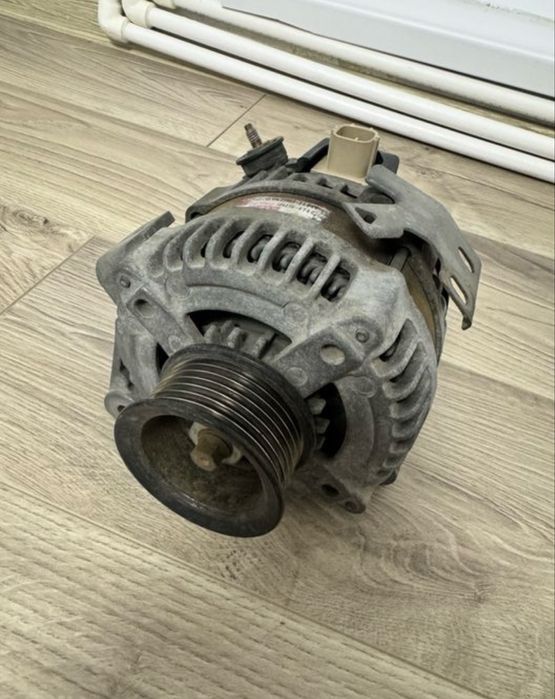 Alternator toyota rav 4 2008