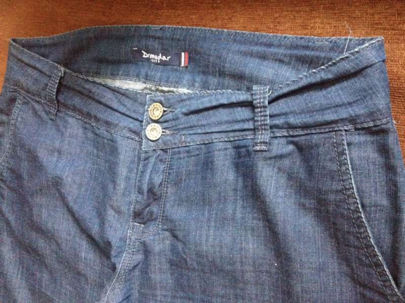 Дънки 2 бр. и риза подарък