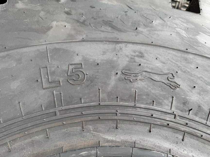 Cauciucuri pentru combina 23.5-25 L5 cu 24 pliuri PANTHER